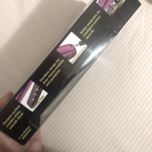 Roman beauty flat iron - Picture 3 of 3